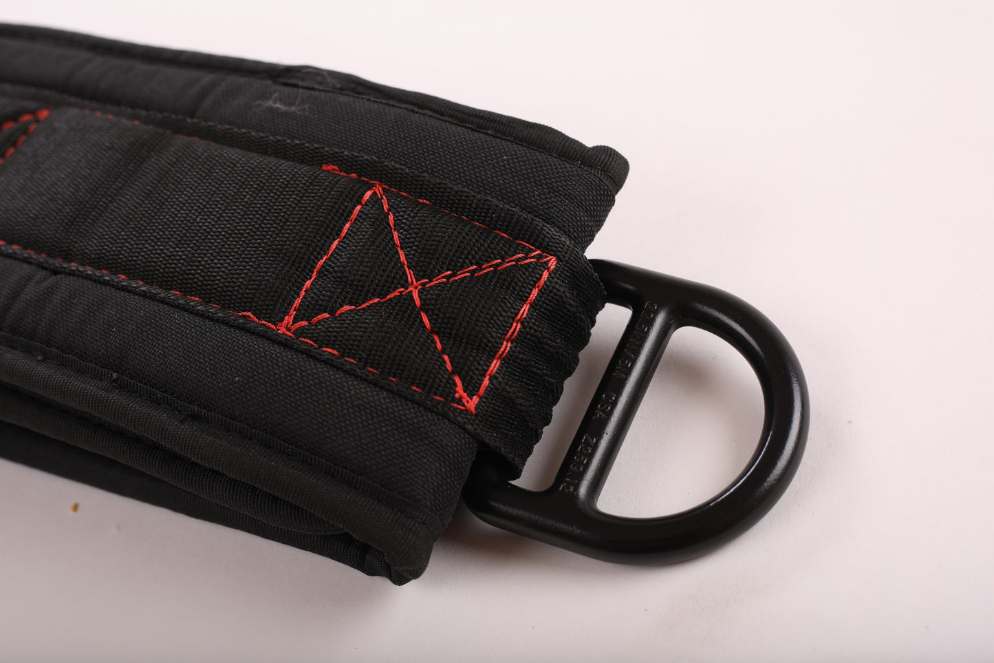 Safety belt - black/red